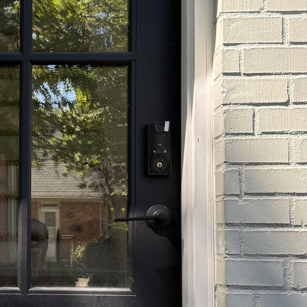 Smart Deadbolt Lock — Fingerprint, Keypad & App Entry (Tuya Bluetooth)